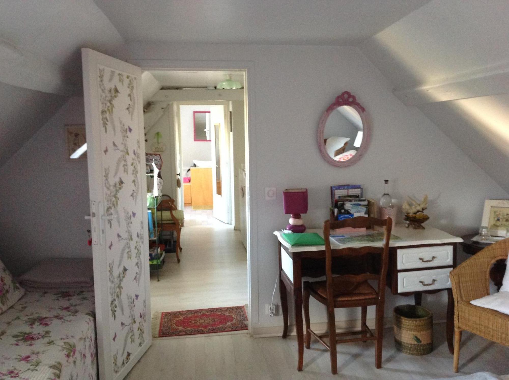 Bed and Breakfast Le Jardin Des Poules Thiétreville Exterior foto